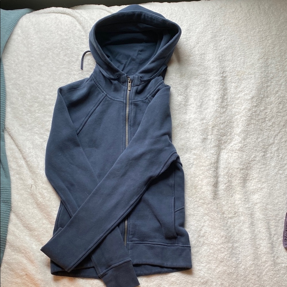 Lululemon navy zip up sweatshirt /scuba